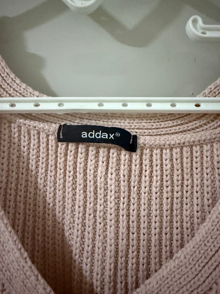 Pembe V Yaka Kadın Kazak - Görsel 3