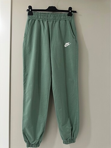 Nike eşofman altı
