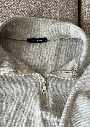 Kadın Gri Yarım Fermuarlı Sweatshirt - Görsel 2