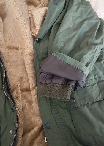 haki yeşil Erkek Çocuk Kürklü Kaban - Görsel 7