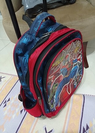 İlkokul çantası lisanslı ürün tekerlerli 