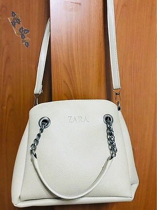 Zara çanta