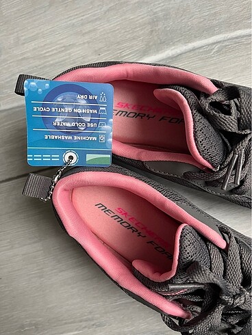 36 Beden Skechers memory foam kadın spor ayakkabı