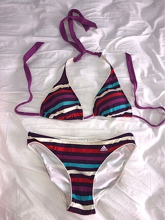 Şortlu Adidas Bikini Takımı
