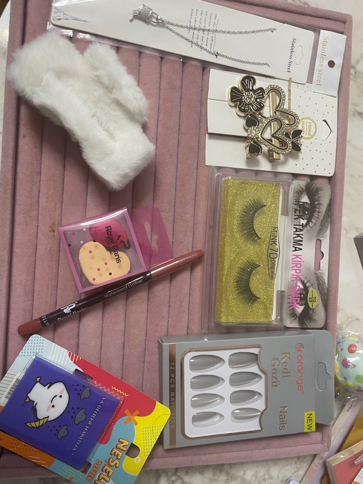 Pastel Pembe Makyaj ve Aksesuar Seti - Görsel 4