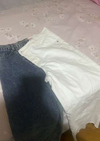 Beyaz Drapeli Rahat Kesim Kadın Midi Kot Pantolon