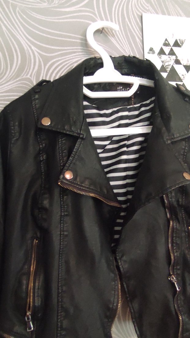 Tokalı Siyah Deri  Ceket - Görsel 4