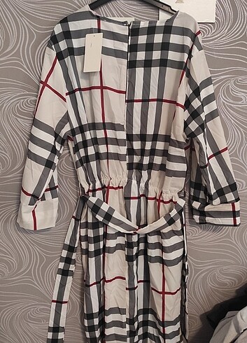 xl Beden ten rengi Renk Burberry elbise