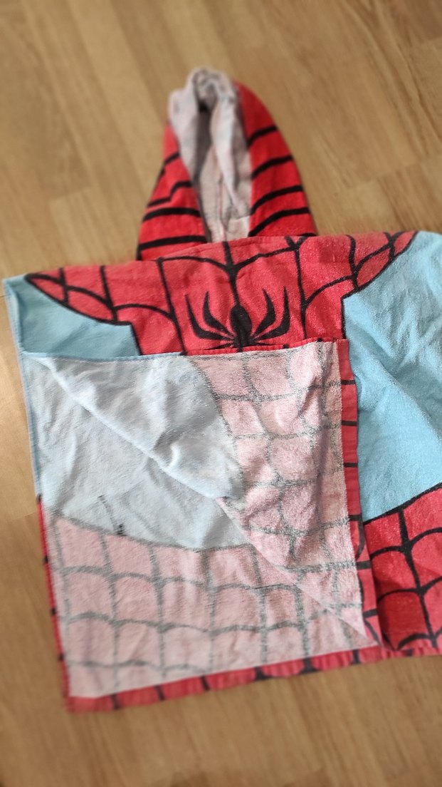 Kapüşonlu Bornoz havuz havlusu - Görsel 4