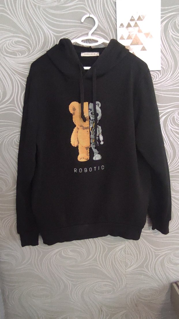 Siyah Kapüşonlu Robotic Baskılı Sweatshirt - Görsel 2