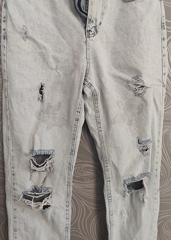 Düğmeli Gri Rahat Kesim Kadın Kot Pantolon - Görsel 3