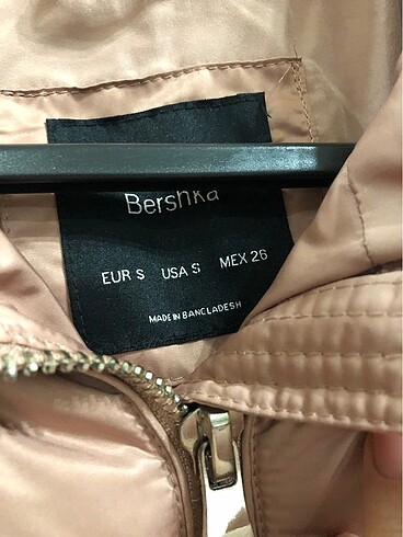 s Beden Bershka mont