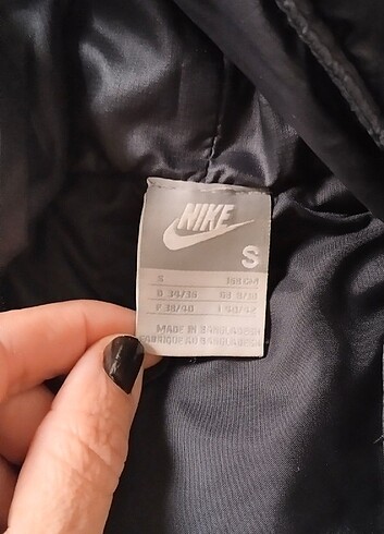 Orijinal Nike mont 