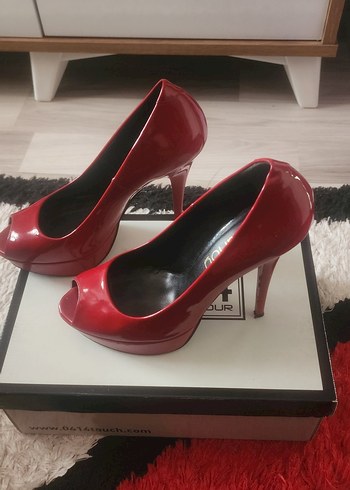 Ataköy Parlak Kırmızı Yüksek Topuklu Stiletto