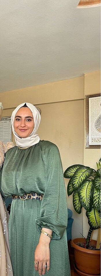 Refka Tesettür Giyim Yeşil uzun tesettür elbise