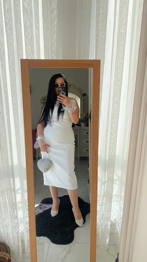 Düz beyaz nikah elbisesi - Görsel 2