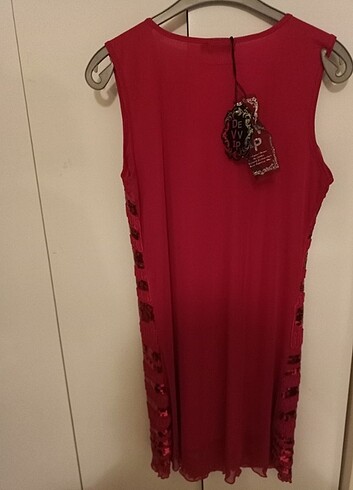 xl Beden kırmızı Renk Pullu elbise
