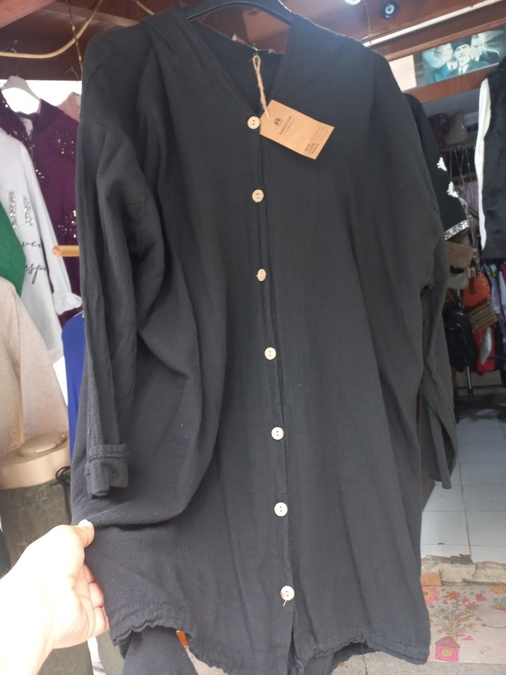 Siyah Kapüşonlu Uzun Kadın Ceket - Görsel 3