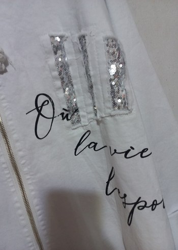 Beyaz Kapüşonlu Uzun Kollu Kadın Ceket - Görsel 4