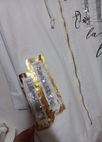 Beyaz Kapüşonlu Uzun Kollu Kadın Ceket - Görsel 3