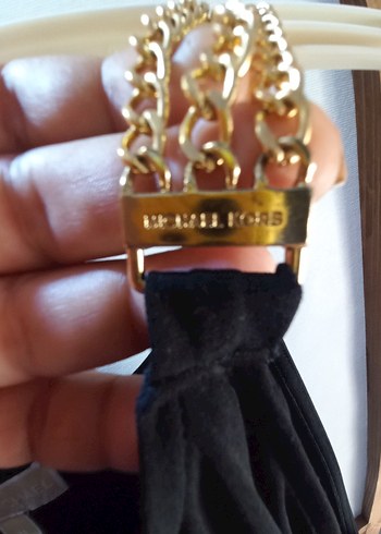 Zincir Detaylı Siyah Mini Bluz - Görsel 4