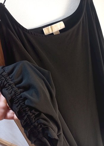 Zincir Detaylı Siyah Mini Bluz - Görsel 2