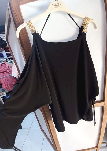 Zincir Detaylı Siyah Mini Bluz - Görsel 5