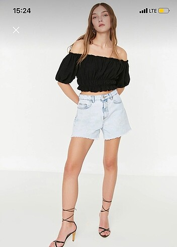 Siyah crop bluz