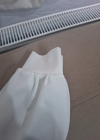 Beyaz Baskılı Kadın Sweatshirt - Görsel 4