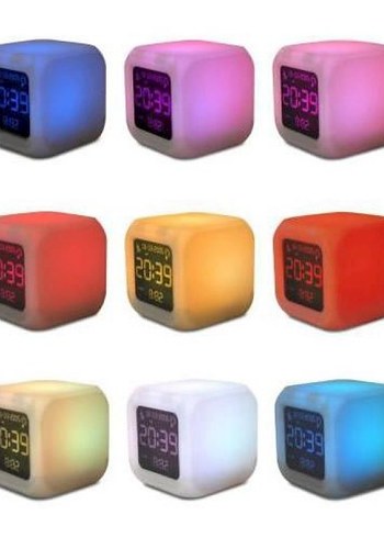 Renkli Dijital Çok Fonksiyonlu Masa Saati - Görsel 2