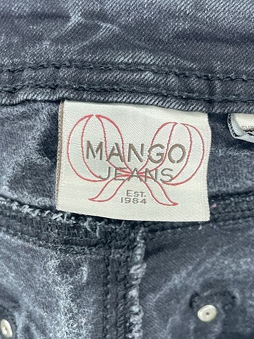 36 Beden siyah Renk Mango Skinny %70 İndirimli.