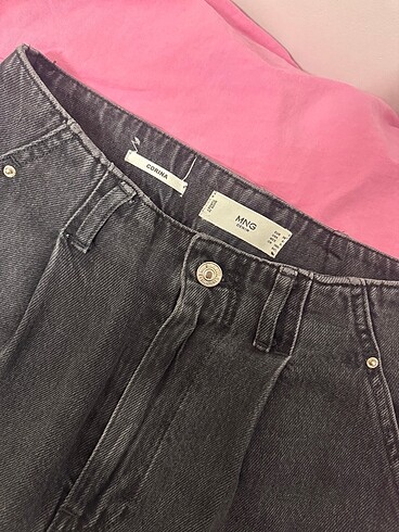 Mango jean