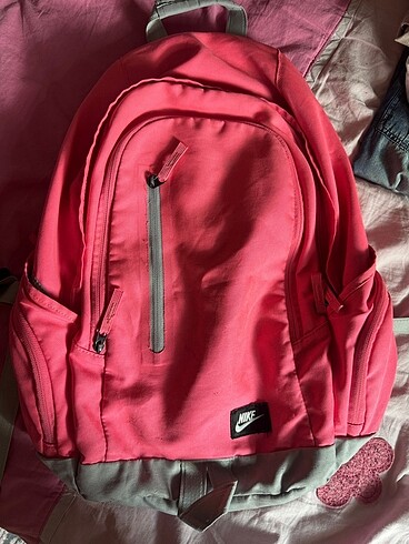 nike sirt cantasi