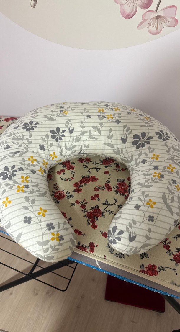 Desenli Gri Emzirme ve Hamilelik Yastığı - Görsel 2