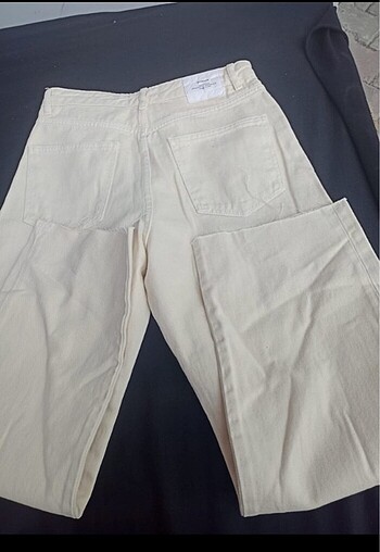 Stradivarius Kargo Pantolon Rahatlığında Düz Pantolon 38 ? Yeni ? Stradivariu