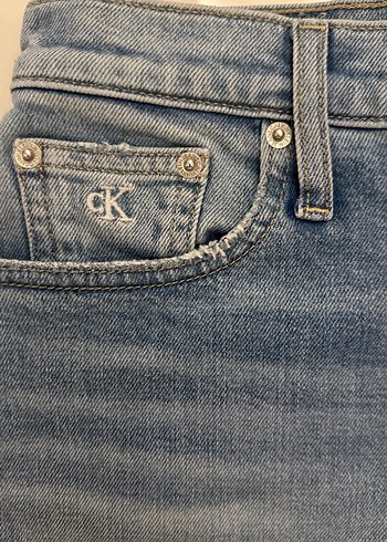 Calvin Klein Kadın Mavi Bol Kesim Mini Kot Şort