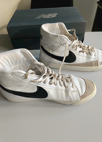 Beyaz Bağcıklı Spor Tarzı Erkek Sneakers - Görsel 2