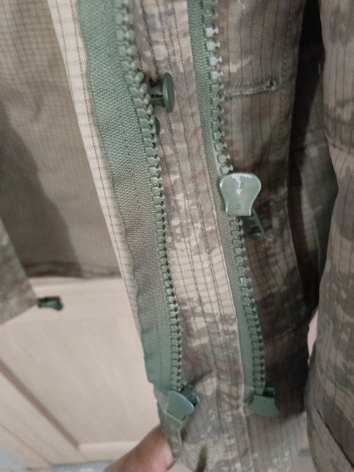 Erkek Kamuflaj Desenli Gri Yağmurluk - Görsel 4