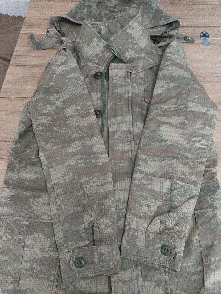 Erkek Kamuflaj Desenli Gri Yağmurluk - Görsel 3