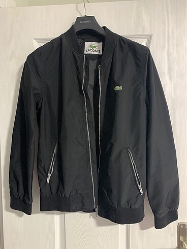 Lacoste mevsimlik mont