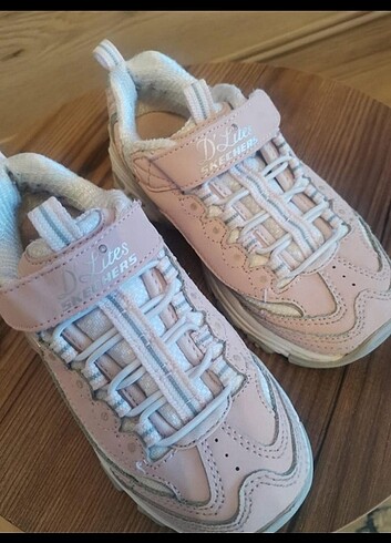27 Beden Skechers