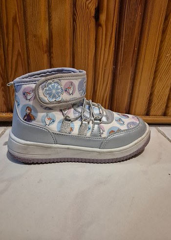 32 Beden çeşitli Renk LCW Kız Çocuk Frozen Desenli Bot