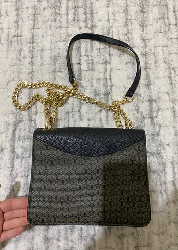 Zincir Detaylı Deri Kadın Çanta - Görsel 3