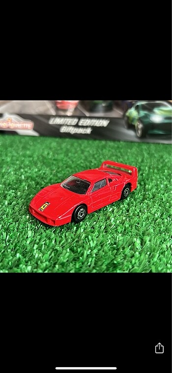 Ferrari F40 maisto