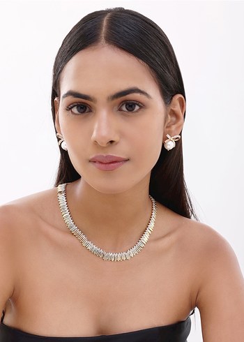 Zincir Detaylı Parlak Altın Midi Kolye - Görsel 3