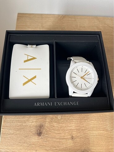 armani exchange kadın saar