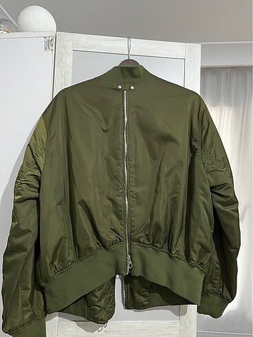 Yeşil bomber ceket