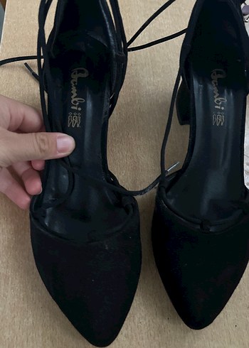 Siyah Bağcıklı Gotik İnce Topuklu Kadın Ayakkabı