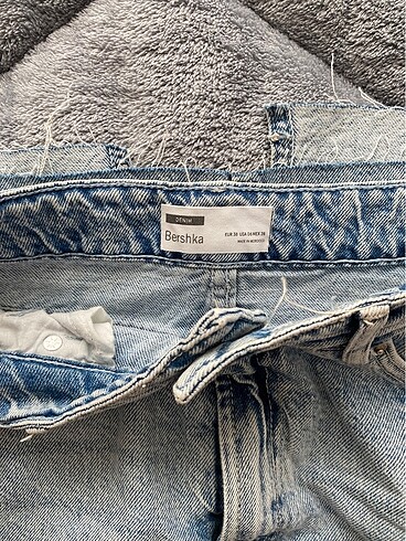 Bershka Bershka yırtmaçlı uzun kot etek