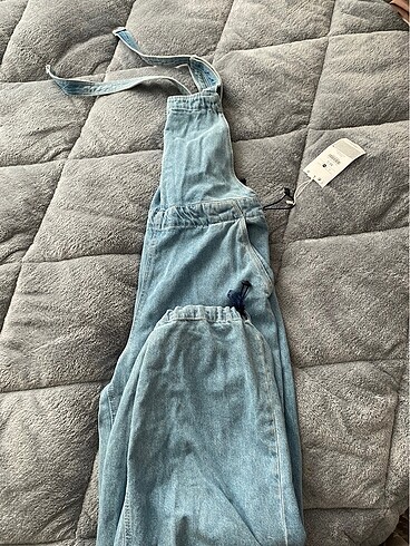 m Beden mavi Renk Bershka uzun kot tulum